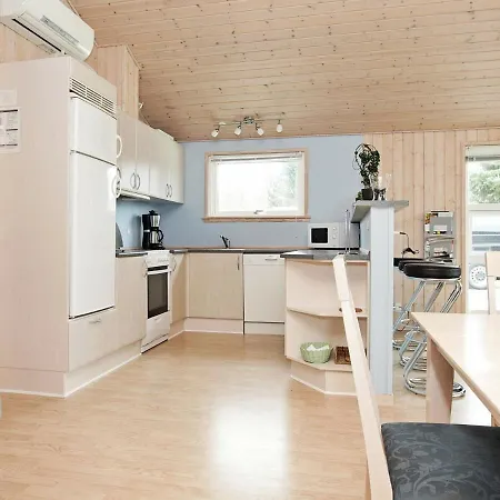 6 Person In 4* Dannemare